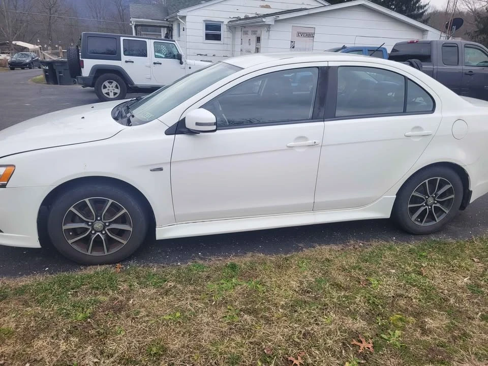 2015 Mitsubishi Lancer 9th Gen - Image 2 of 4