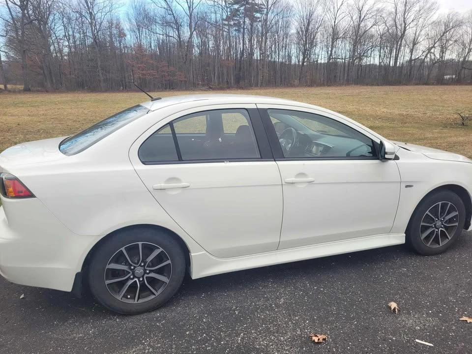 2015 Mitsubishi Lancer 9th Gen - Image 4 of 4