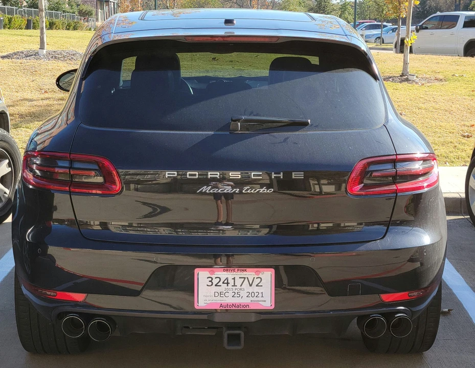 2015 Porsche Macan Turbo - Image 13 of 14