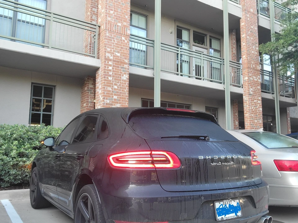 2015 Porsche Macan Turbo - Image 4 of 14