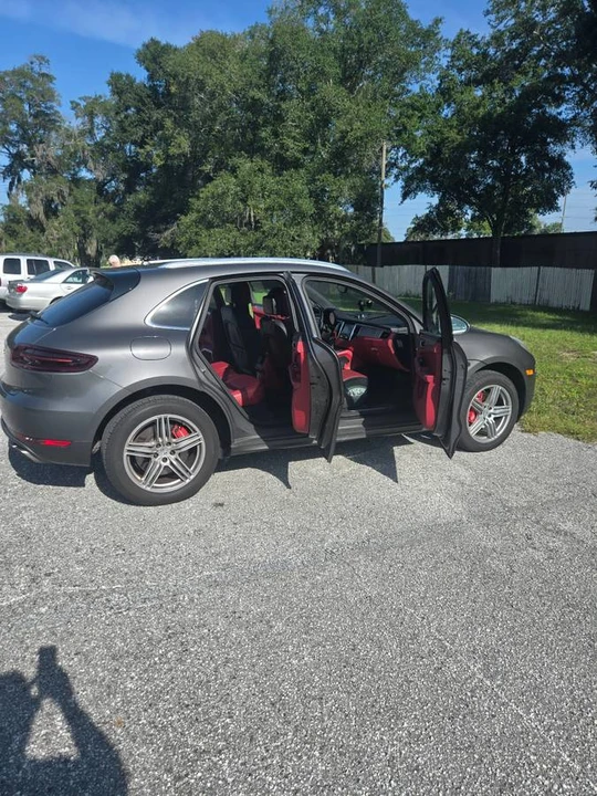 2015 Porsche Macan Turbo - Image 3 of 13