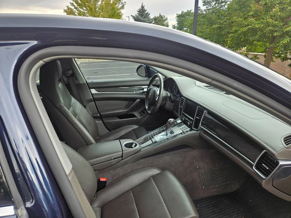 2015 Porsche 970 Panamera 4S - Image 4 of 15