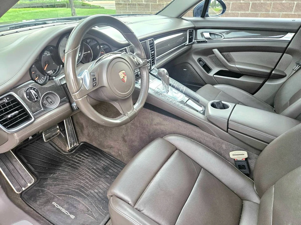 2015 Porsche 970 Panamera 4S - Image 7 of 15