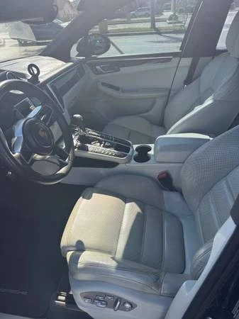 2015 Porsche Macan S - Image 9 of 10