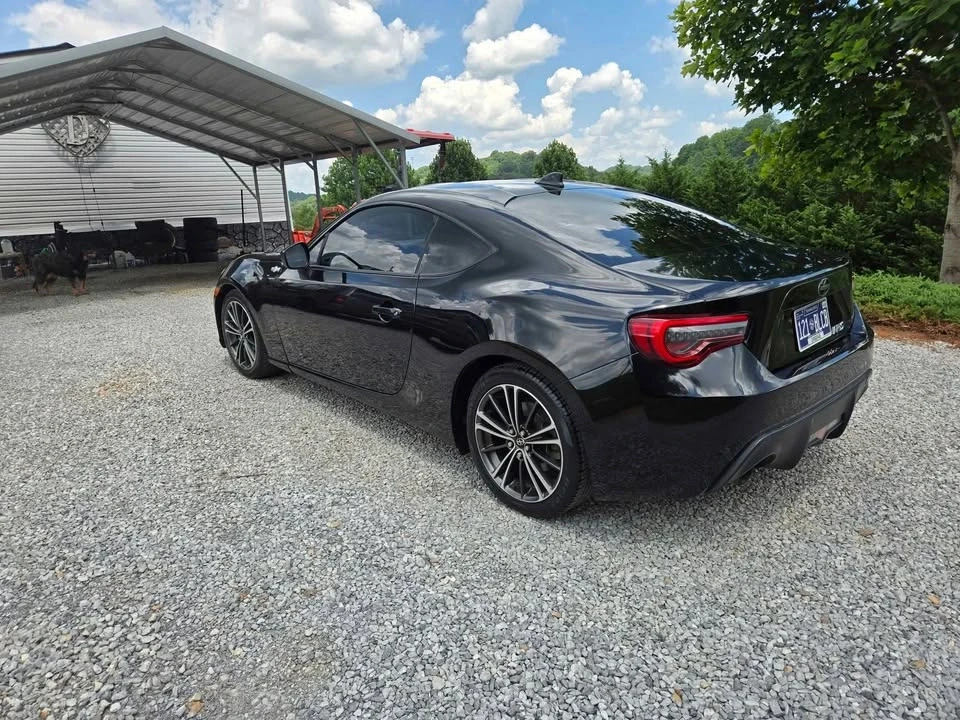 2015 Scion FR-S - Image 6 of 10