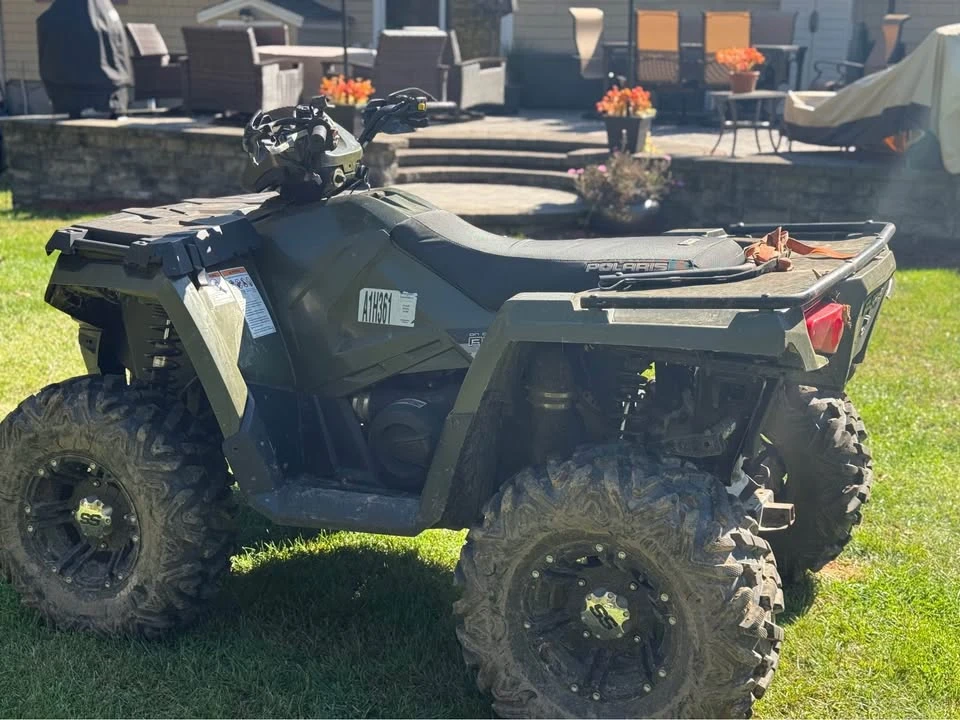 2015 Polaris - Image 2 of 3