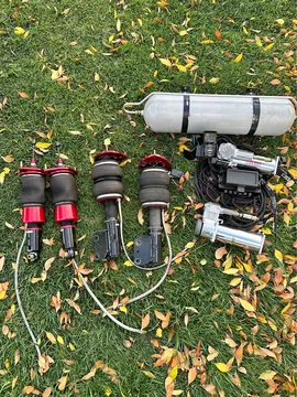 Subaru WRX STI Airlift 3P Performance Air Suspension Kit