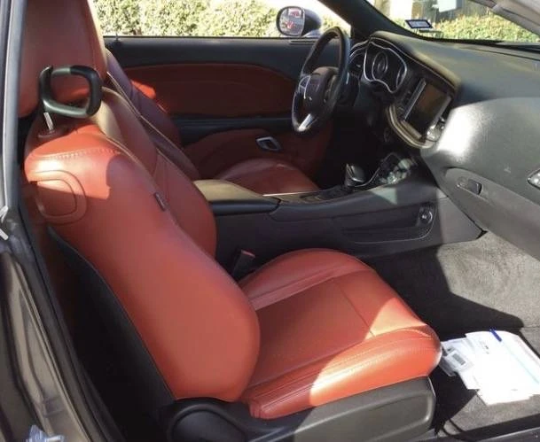 2015 Dodge Challenger 3rd Gen - Image 2 of 5