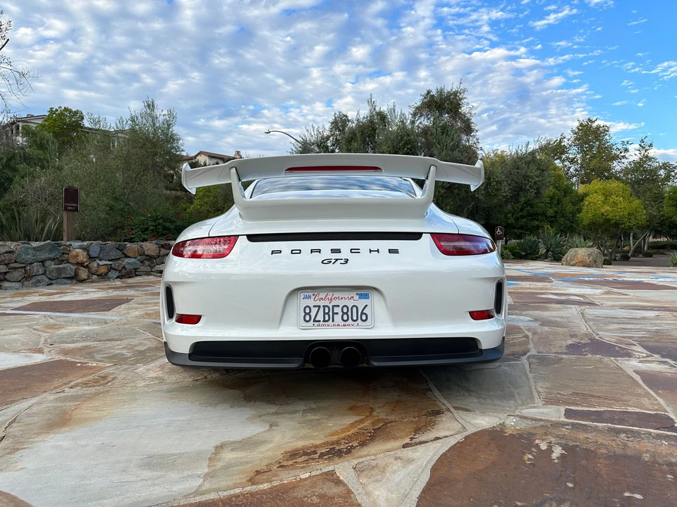 2015 Porsche 991 GT3 - Image 4 of 17
