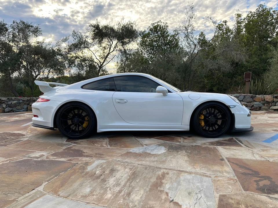 2015 Porsche 991 GT3 - Image 6 of 17