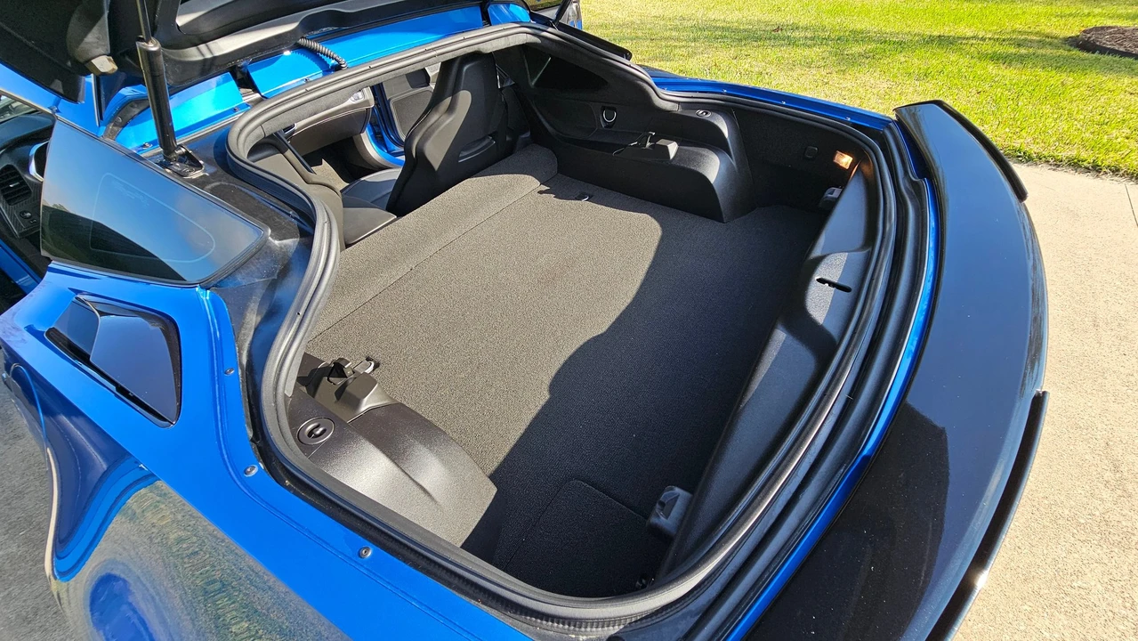2015 Chevrolet Corvette C7 Z06 - Image 8 of 30