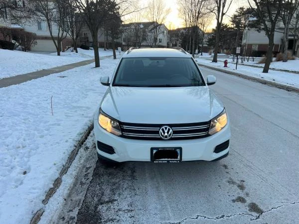 2015 Volkswagen Tiguan - Image 2 of 13