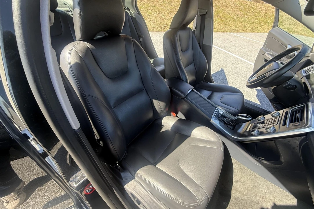 2015 Volvo S60 2nd Gen - Image 4 of 7