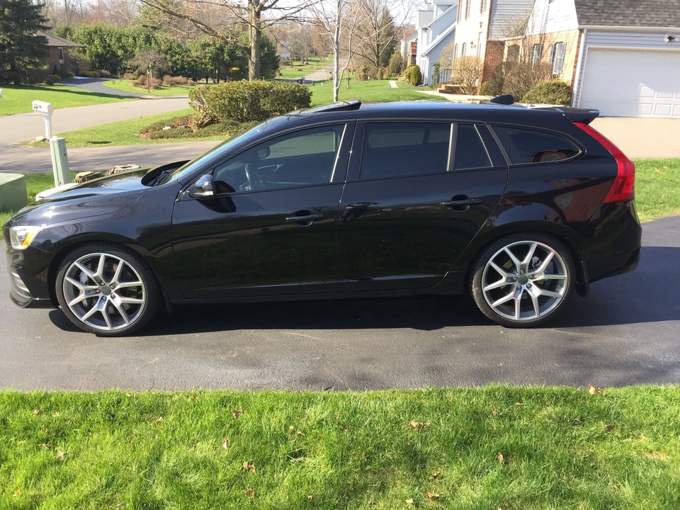 2015 Volvo V60 1st Gen - Image 12 of 12