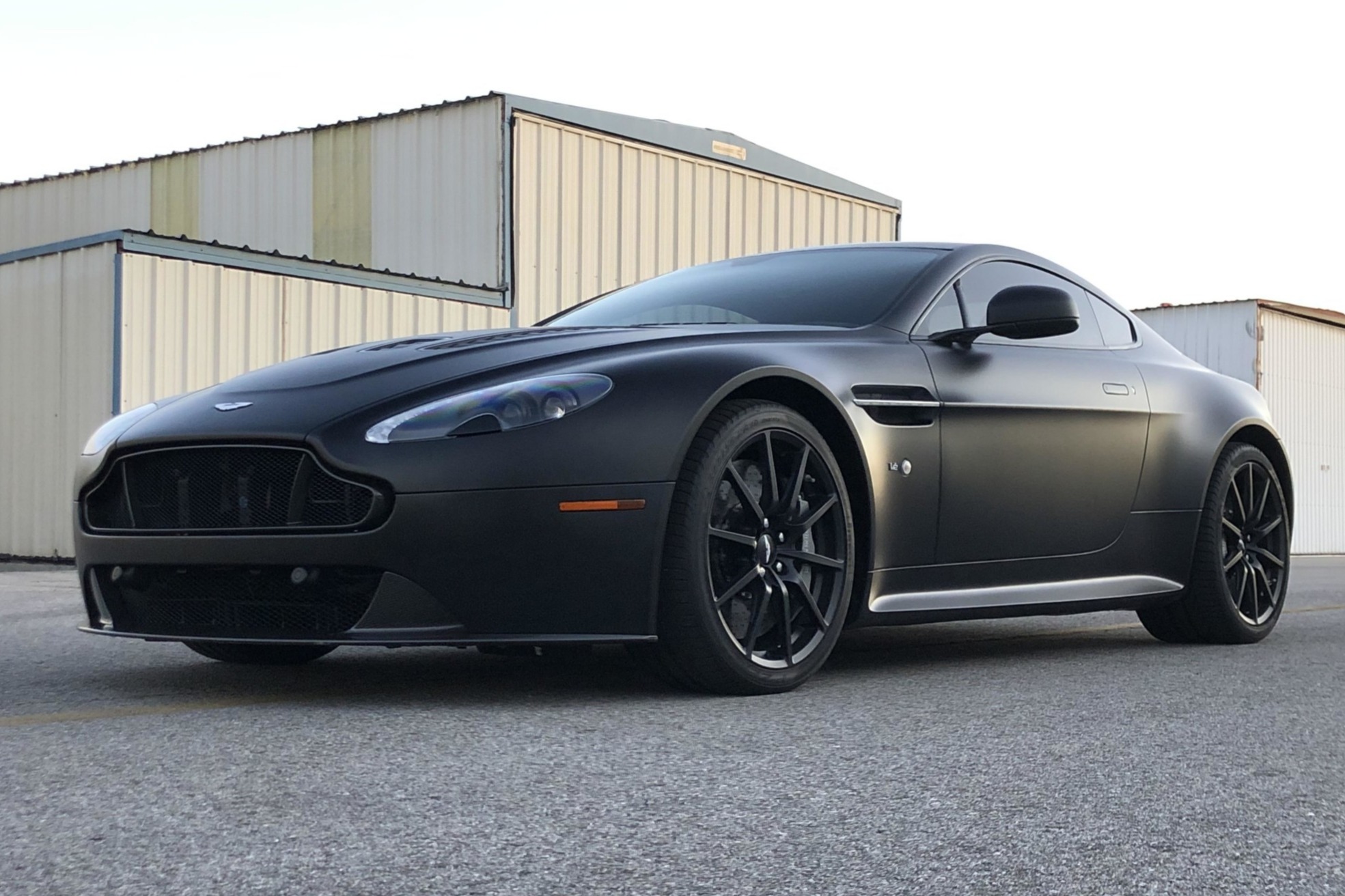 14k-Mile 2015 Aston Martin V12 Vantage S