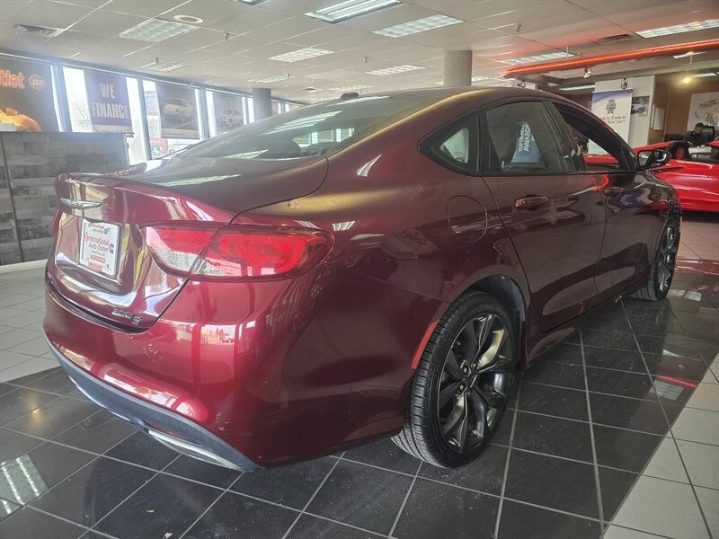 2016 Chrysler 200 - Image 4 of 4