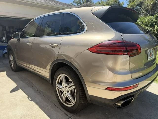 2016 Porsche 958 Cayenne - Image 4 of 11