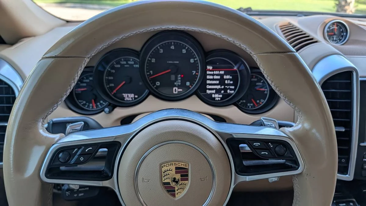 2016 Porsche 958 Cayenne - Image 9 of 11