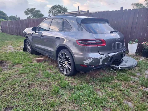 2016 Porsche Macan S