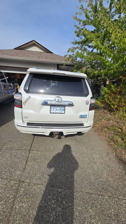 2016 Toyota 4Runner 5th Gen - Image 10 of 15