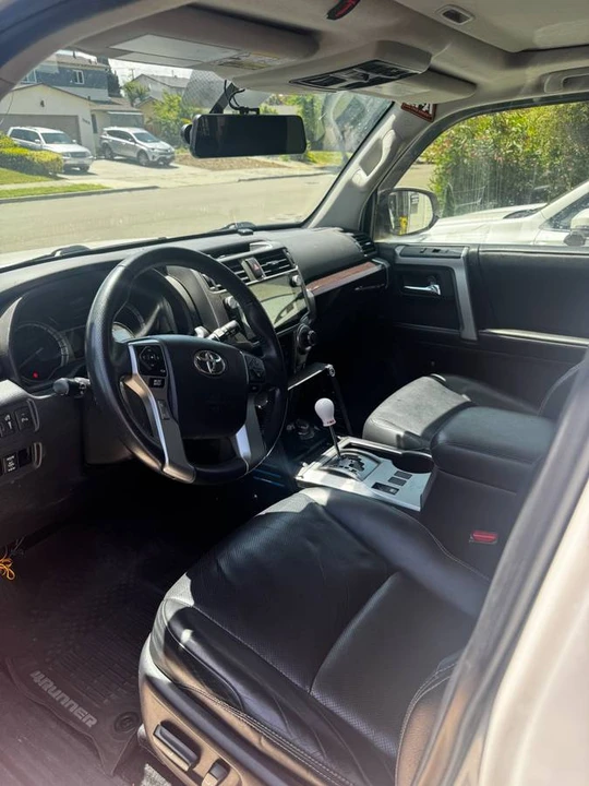 2016 Toyota 4Runner 5th Gen - Image 5 of 11