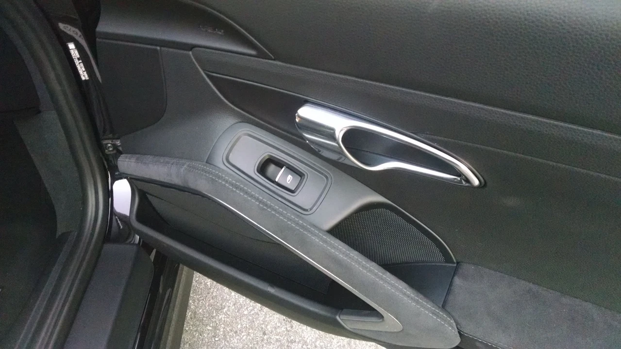 2016 Porsche 991 Targa 4 GTS - Image 7 of 27
