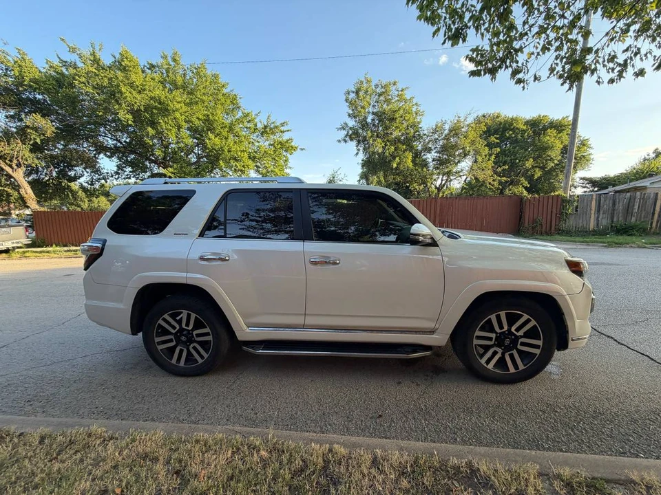 2016 Toyota 4Runner 5th Gen - Image 2 of 9