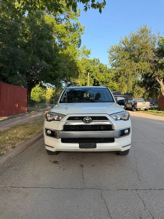 2016 Toyota 4Runner 5th Gen - Image 5 of 9