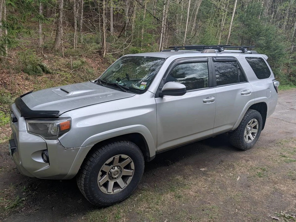 2016 Toyota 4Runner 5th Gen - Image 2 of 9