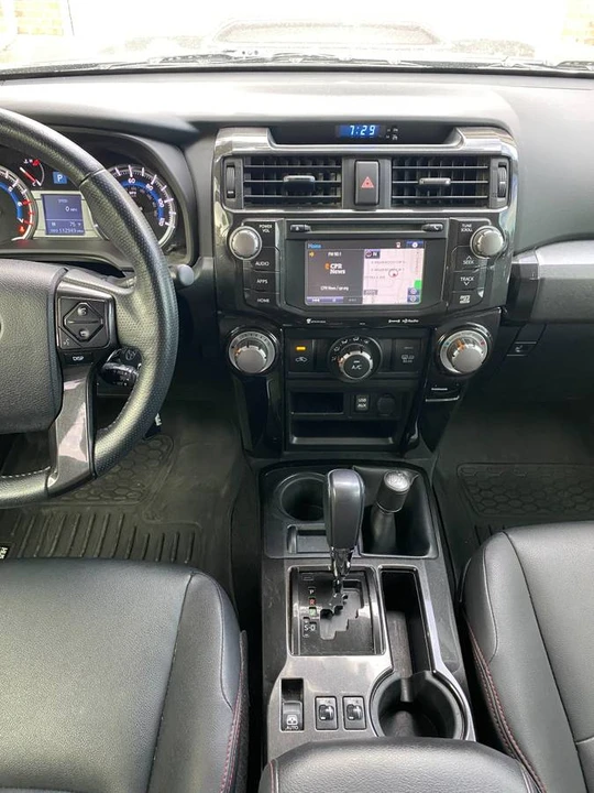 2016 Toyota 4Runner 5th Gen - Image 9 of 18
