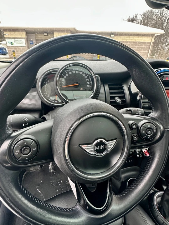2016 Mini Mini 3rd Gen - Image 17 of 19