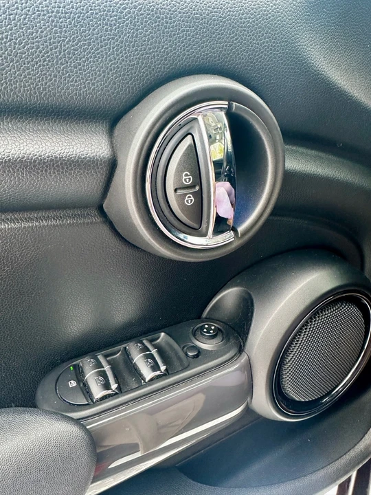 2016 Mini Mini 3rd Gen - Image 16 of 19