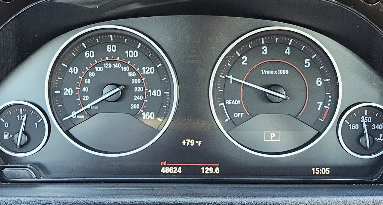 2016 BMW F30 335i & 340i Sedan - Image 9 of 12