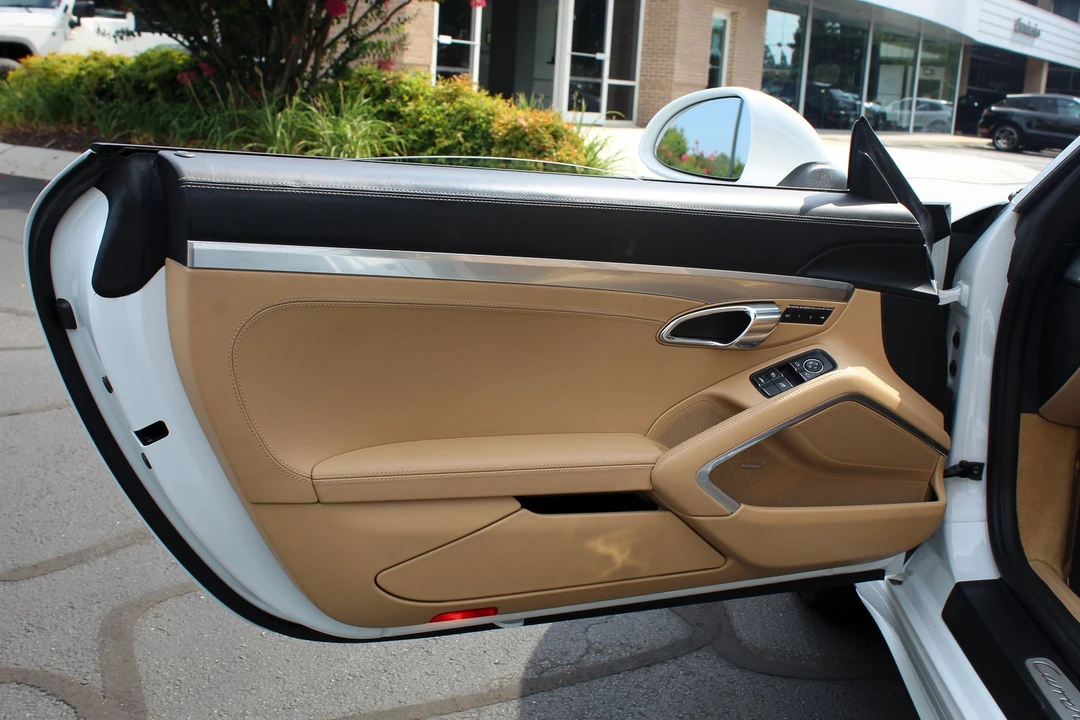 2016 Porsche 991 Carrera 4S - Image 11 of 19