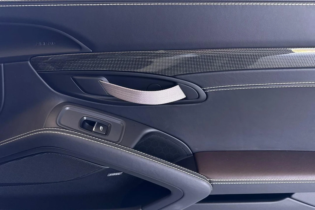 2016 Porsche 991 R - Image 9 of 12