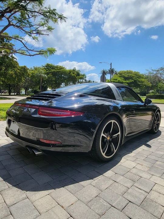 2016 Porsche 991 Targa 4 & 4S - Image 14 of 31