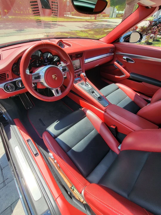 2016 Porsche 991 Targa 4 & 4S - Image 17 of 31