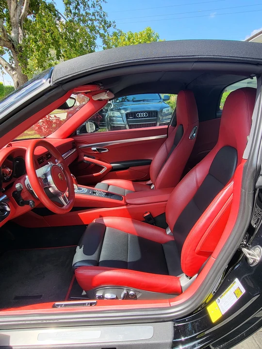 2016 Porsche 991 Targa 4 & 4S - Image 18 of 31