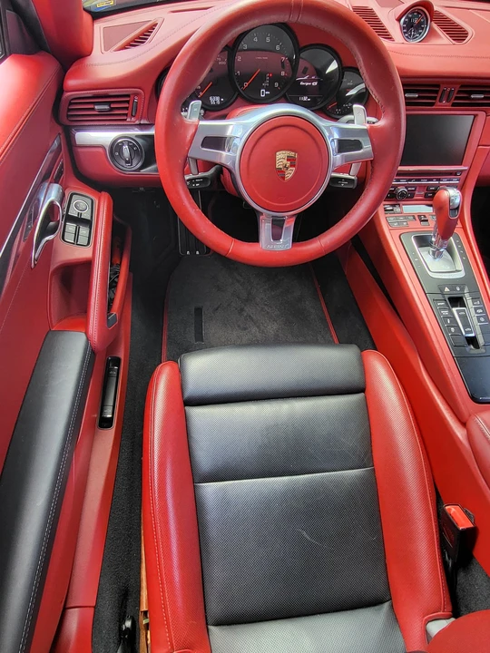 2016 Porsche 991 Targa 4 & 4S - Image 19 of 31