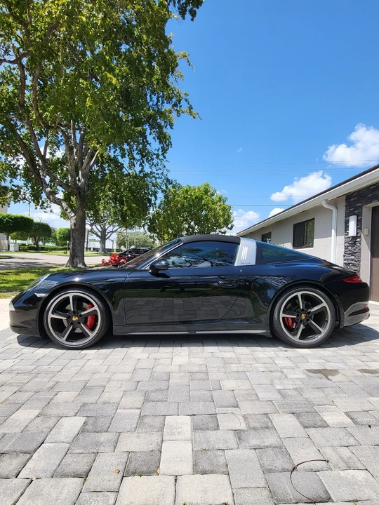 2016 Porsche 991 Targa 4 & 4S - Image 9 of 31