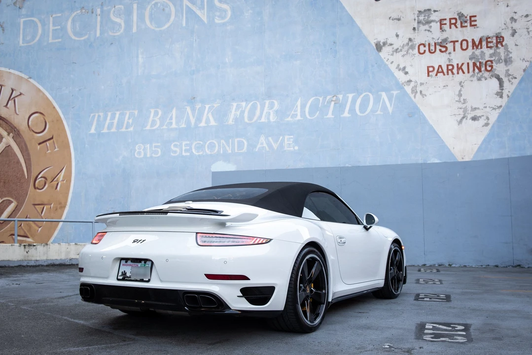 2016 Porsche 991 Turbo S - Image 5 of 22