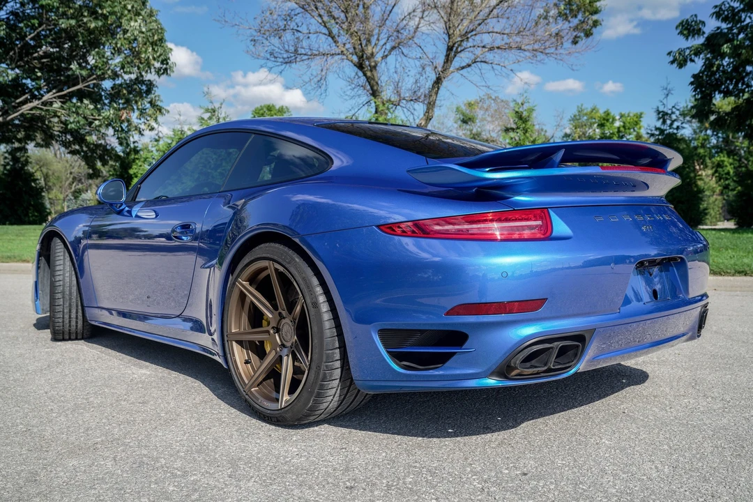 2016 Porsche 991 Turbo S - Image 9 of 31