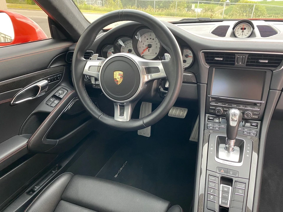 2016 Porsche 991 Turbo - Image 19 of 31