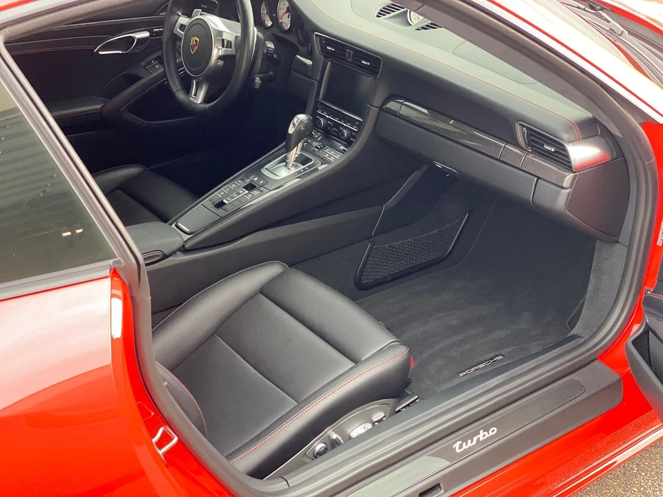 2016 Porsche 991 Turbo - Image 26 of 31