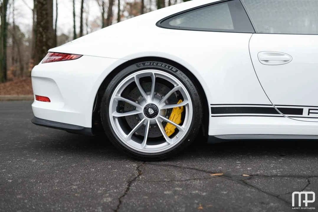 2016 Porsche 991 R - Image 11 of 31