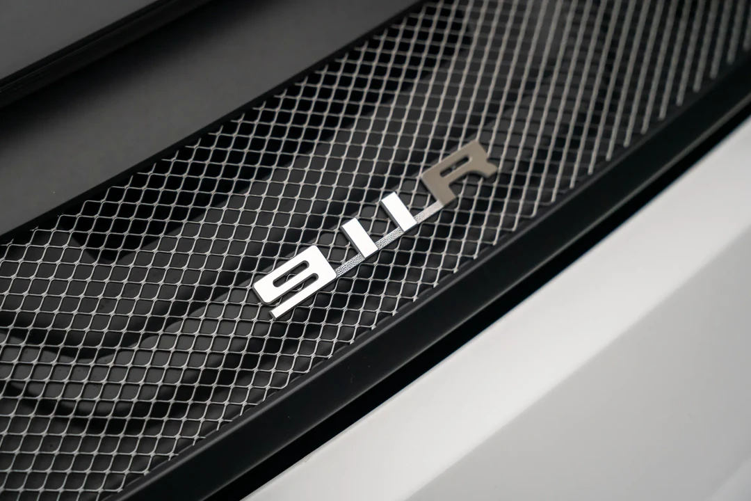 2016 Porsche 991 R - Image 17 of 31