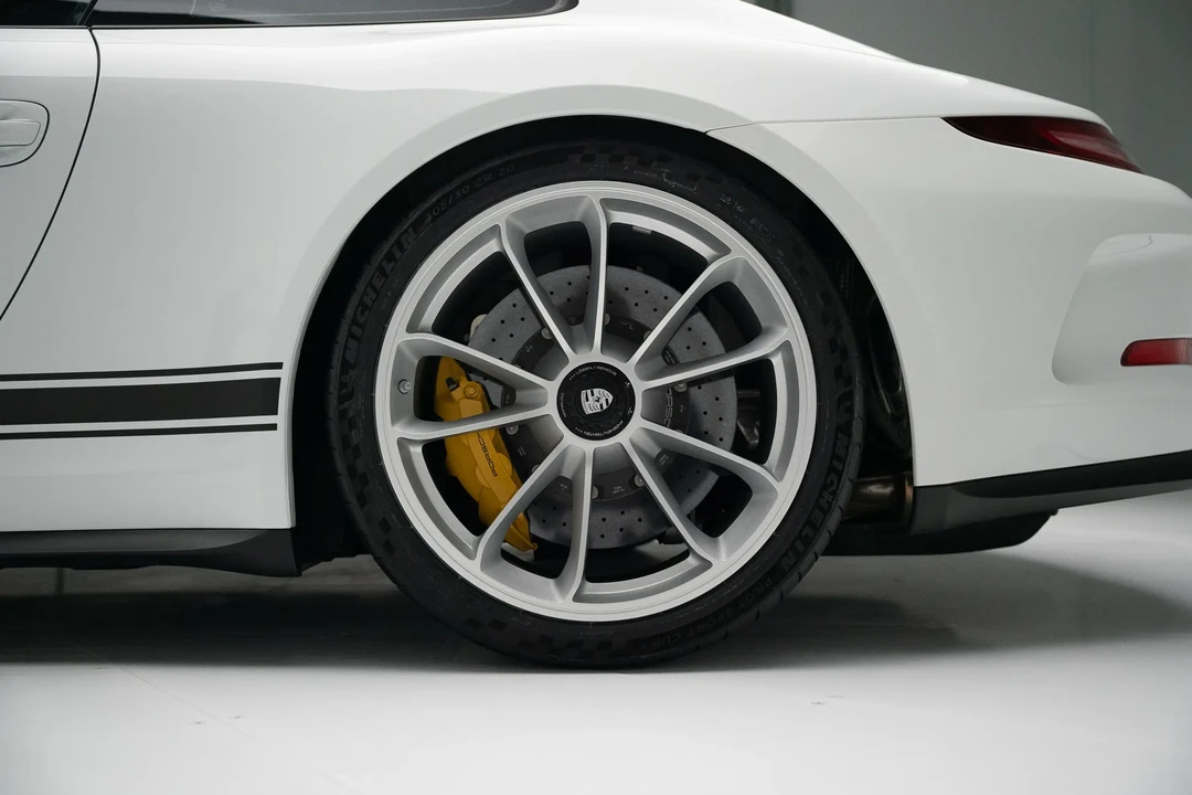 2016 Porsche 991 R - Image 13 of 31