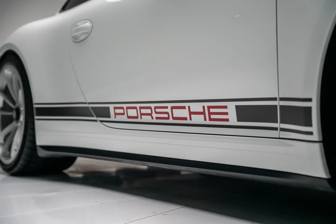 2016 Porsche 991 R - Image 20 of 31