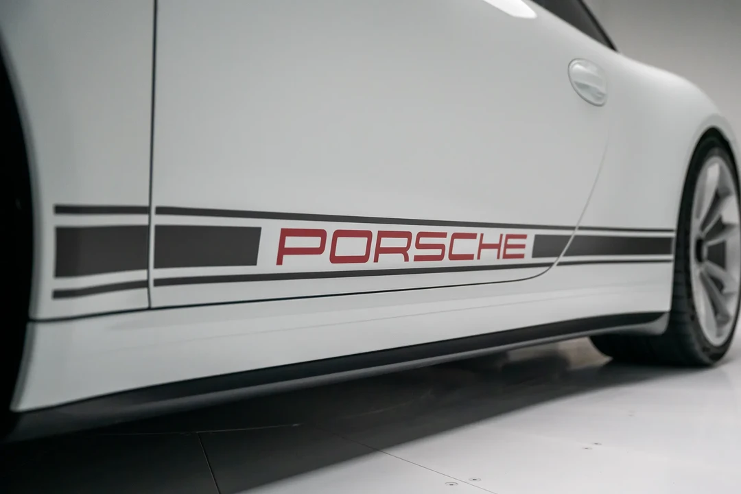 2016 Porsche 991 R - Image 21 of 31