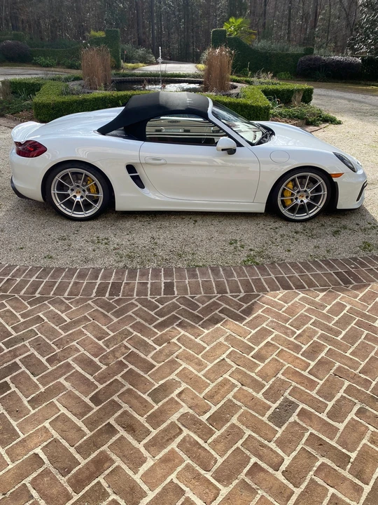2016 Porsche 981 Boxster Spyder - Image 30 of 31